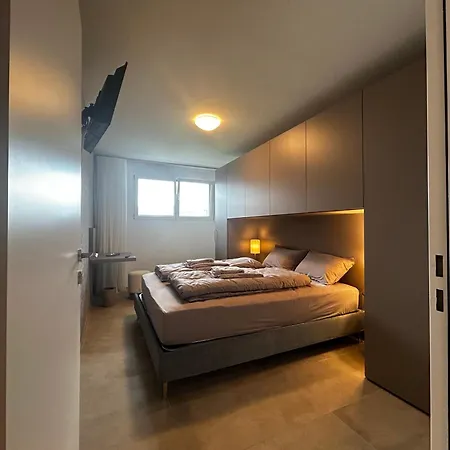 Apartment Family Apartment, Near The Whit Private Park Locarno